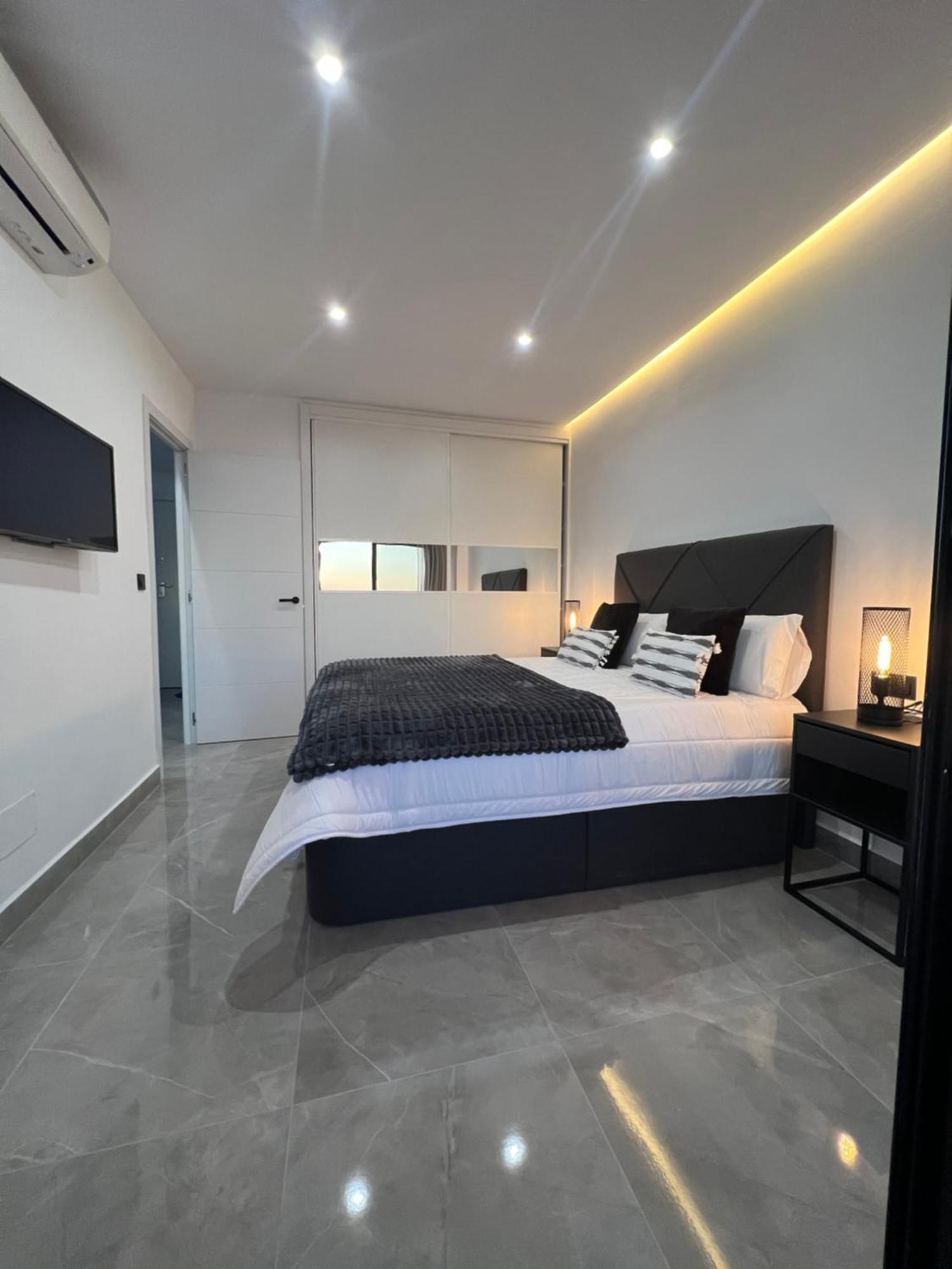 Apartamento ronda 4 Fuengirola Esterno foto