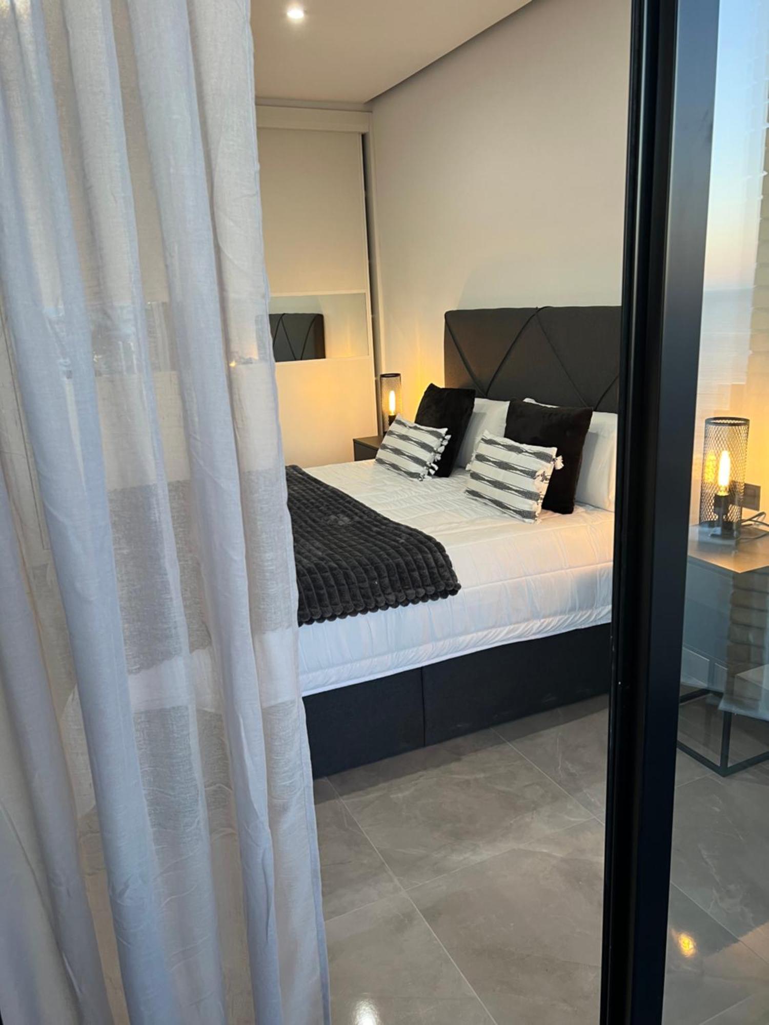 Apartamento ronda 4 Fuengirola Esterno foto