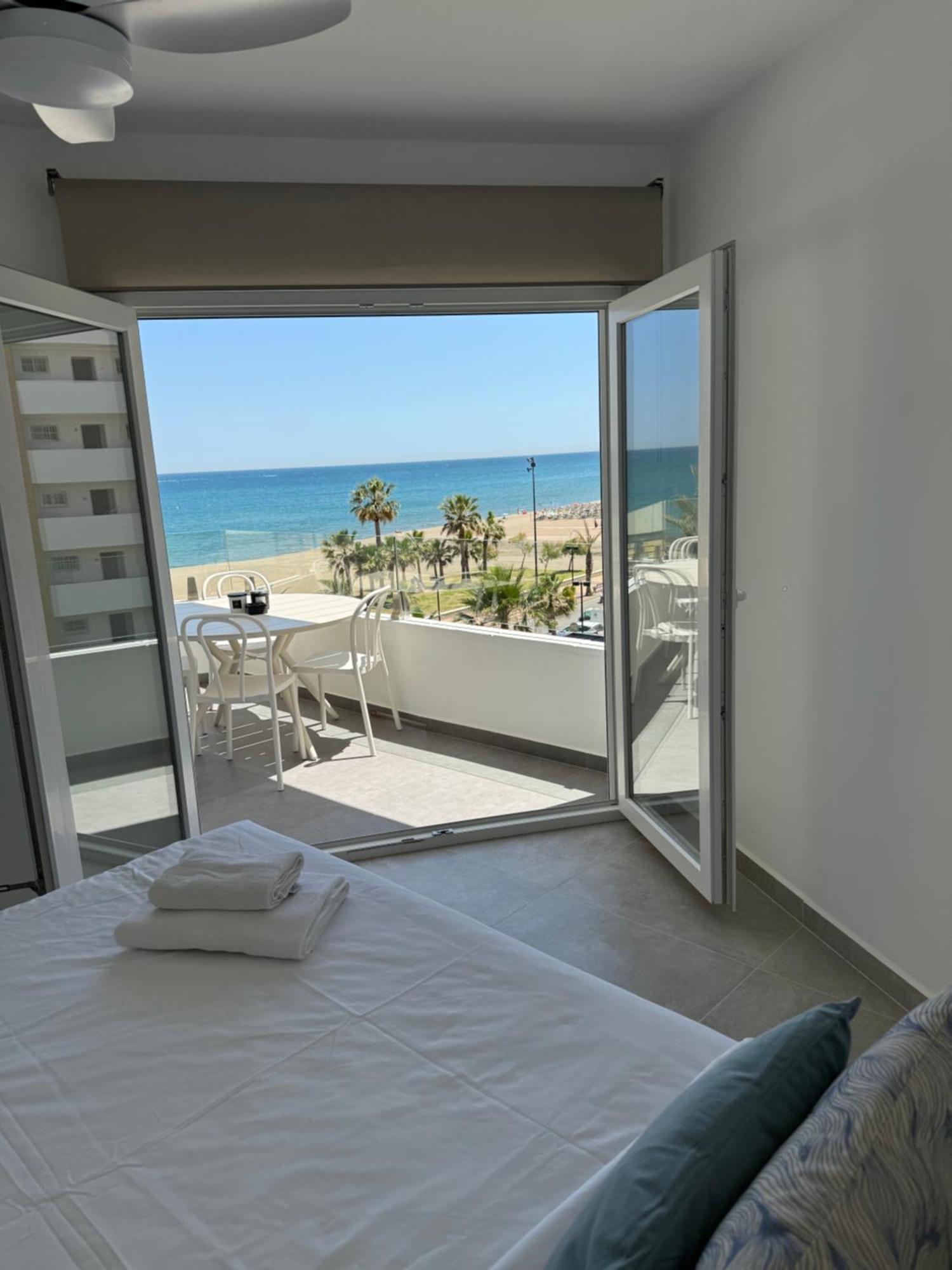 Apartamento ronda 4 Fuengirola Esterno foto